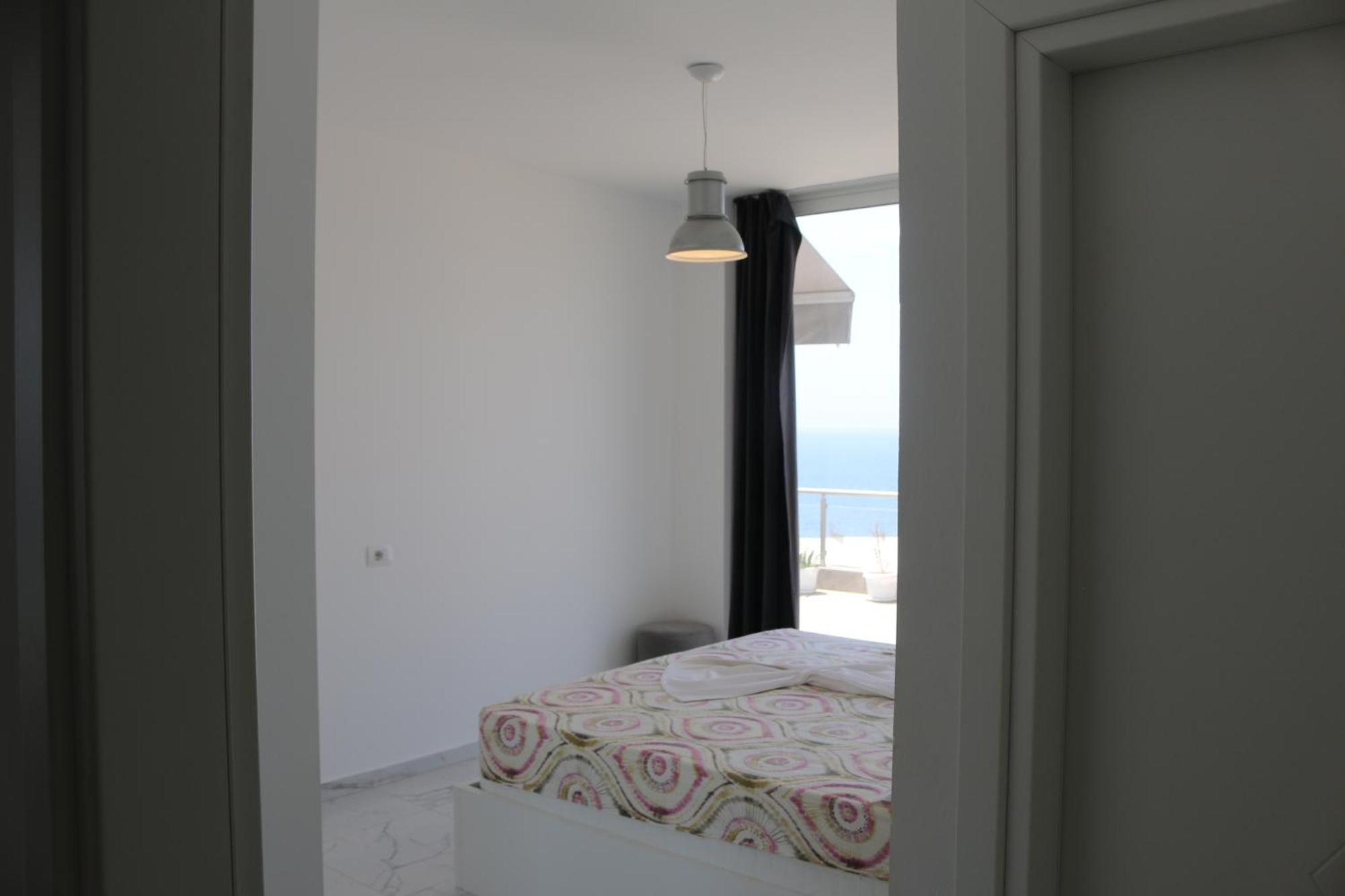 Infinity Sea View Penthouse Lejlighed Sarandë Eksteriør billede